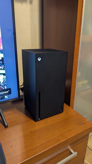 Xbox series x 1tb + док станция
