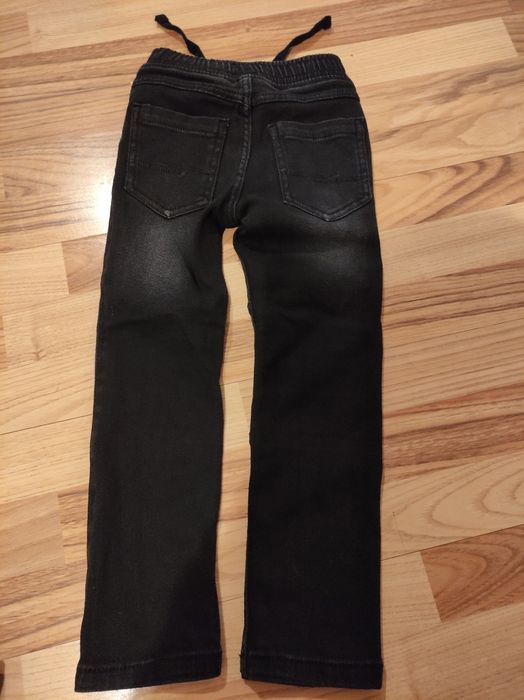 Комплект анцунг и дънки