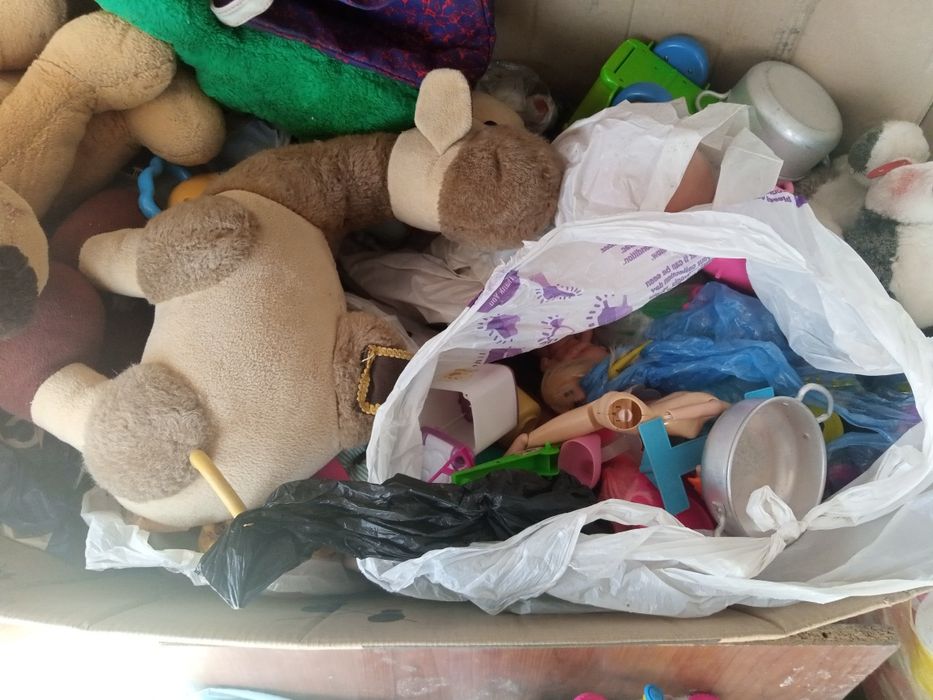 Игрушки, конструкторы, мозайки, пазлы