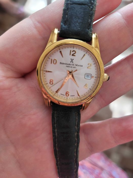 Женские часы BERNHARD H. Mayer