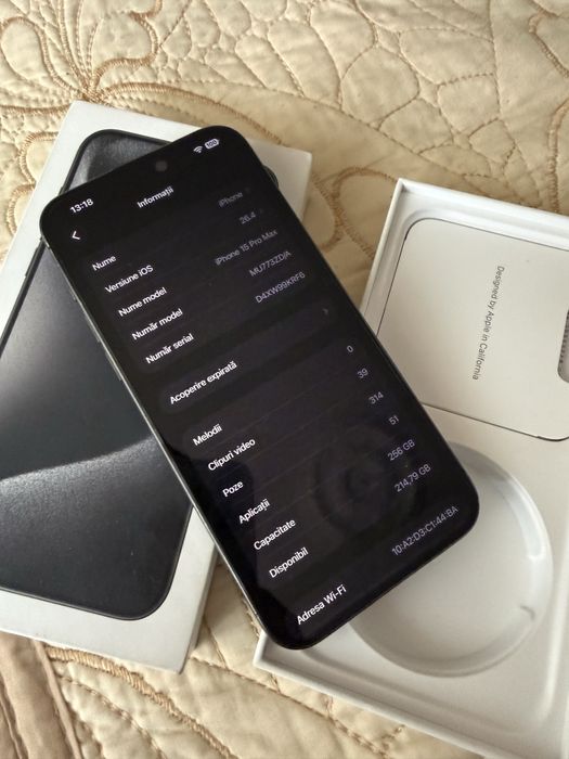 Vând iPhone 15 Pro Max varianta 25 6 de giga