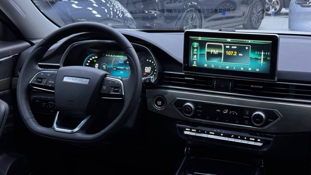 JETOUR X70 EV Afto kredit bor 1yil kafolat