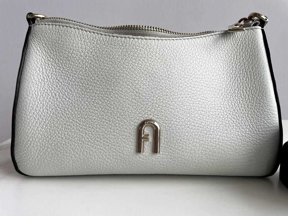 Furla кожена чанта