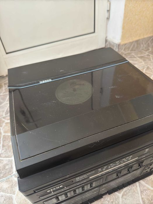 Продавам аудио система 3в1