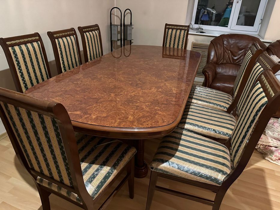 Продам итальянскую гостиную