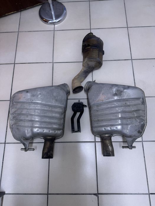 Продаётся катализатор и глушитель