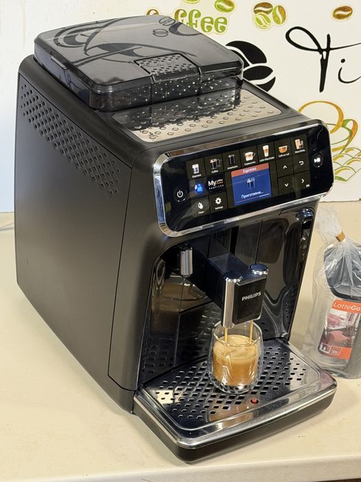 Кафемашина кафе автомат Philips EP5441 с гаранция
