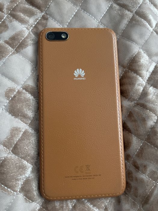 Huawei Y5 Lite в хорошем состояний