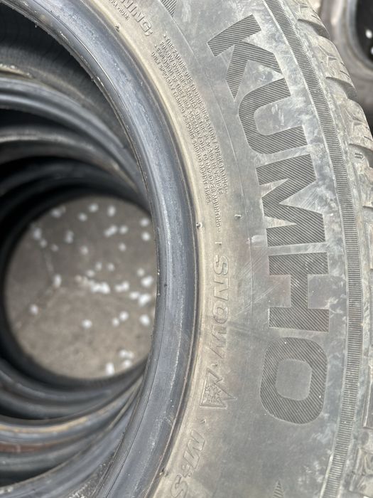 Продавам зимни гуми