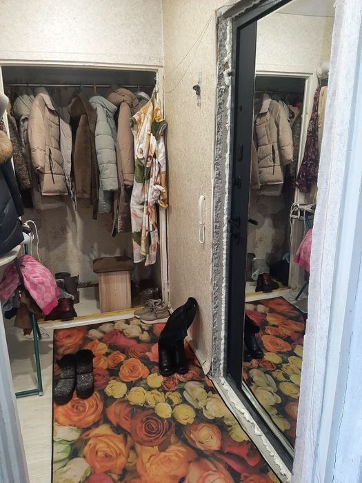 Срочно продам 1,5 ул. Утепова 33(улуч.)!