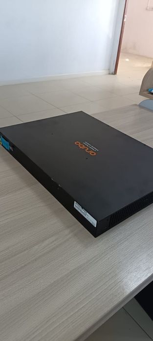 Коммутатор Aruba (HPE) JL558A