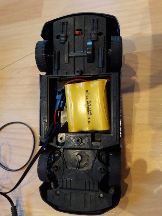 Детска количка с акумулаторни батерии