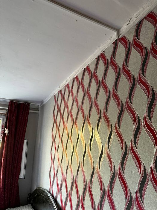 Продам Двух ком кв . Спутник -8 , первый этаж. Дерево