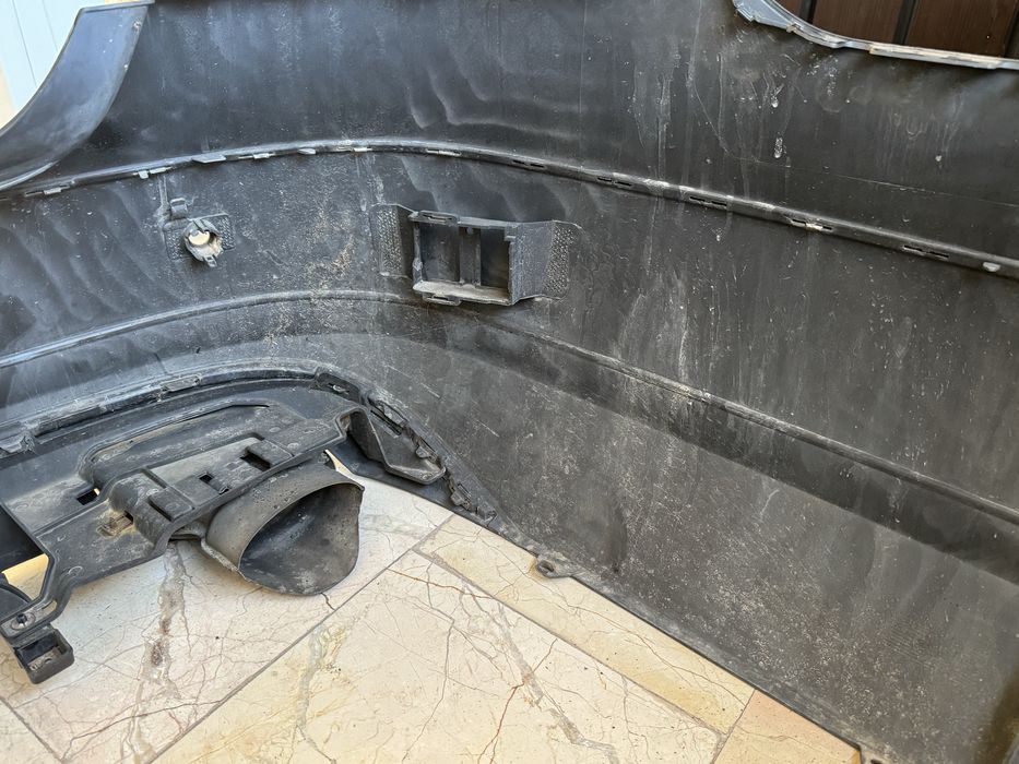 Задна броня за Mercedes w212 е класа