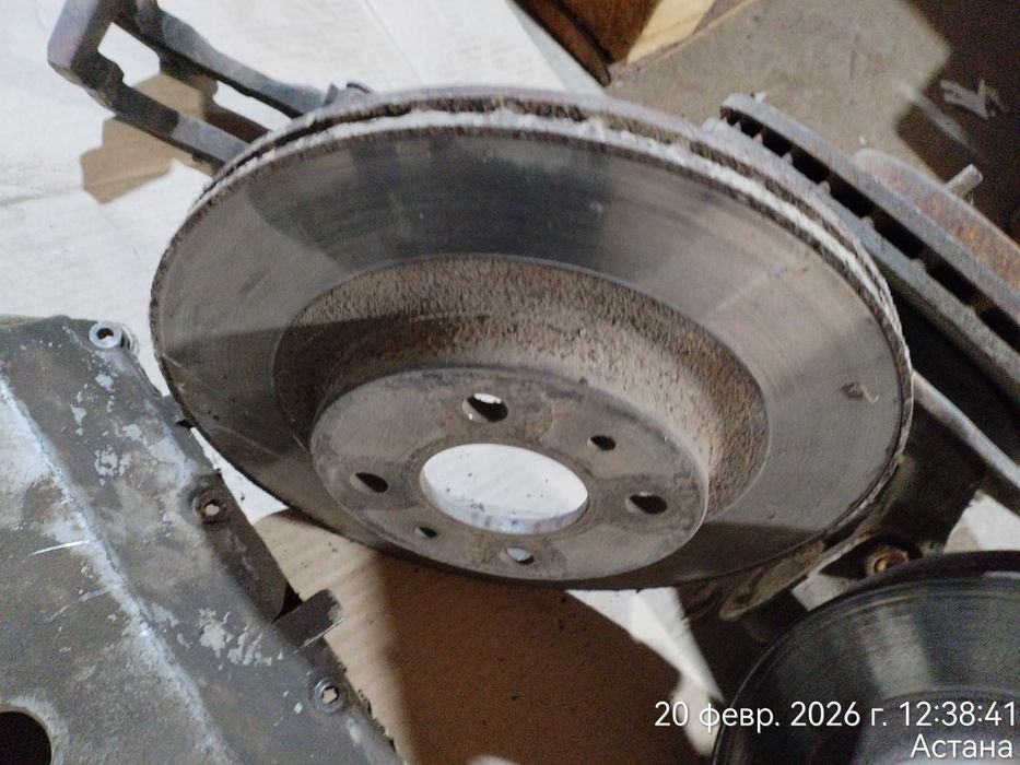 Продам запчасти приоры