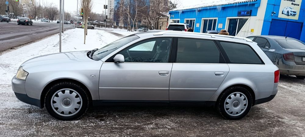 Продам срочно AUDI A6 капля