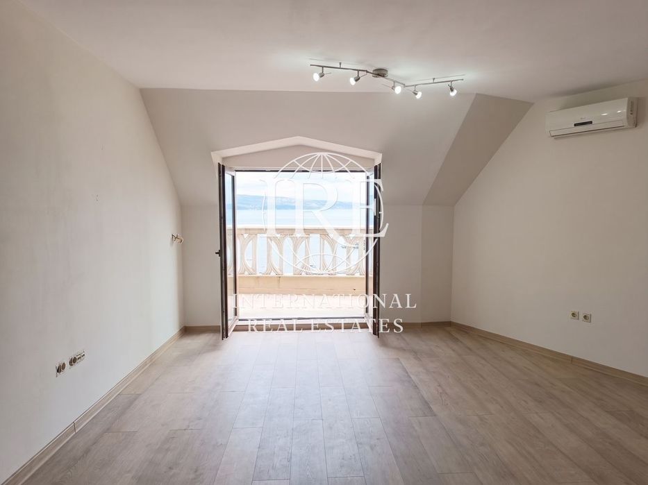 Продава се Тристаен апартамент в Варна, Аспарухово - 111 кв.м за 1757 €/кв.м - Снимка #5