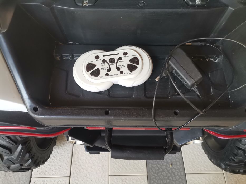 Машинка балаларға электро