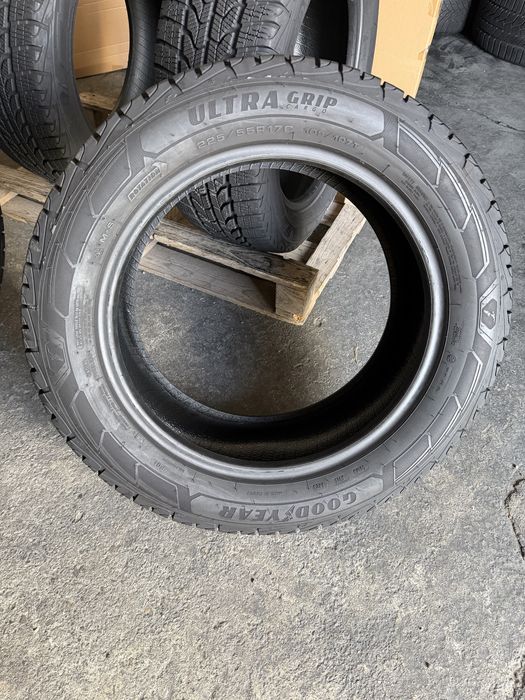 4 anvelope iarna 225/55/17 C Goodyear DOT 2023!