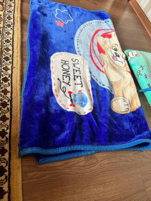 Два детских покрывало