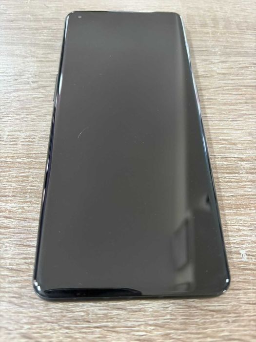 Телефон ONE PLUS 10 pro