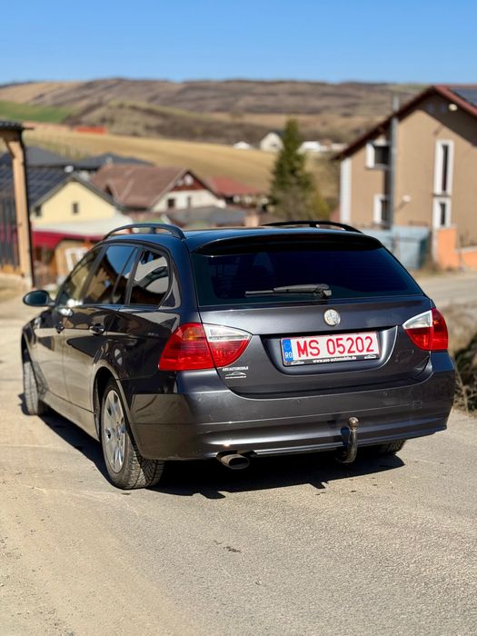 BMW 320d E91 Motor M47 Distributie in fata / Trapa panoramica