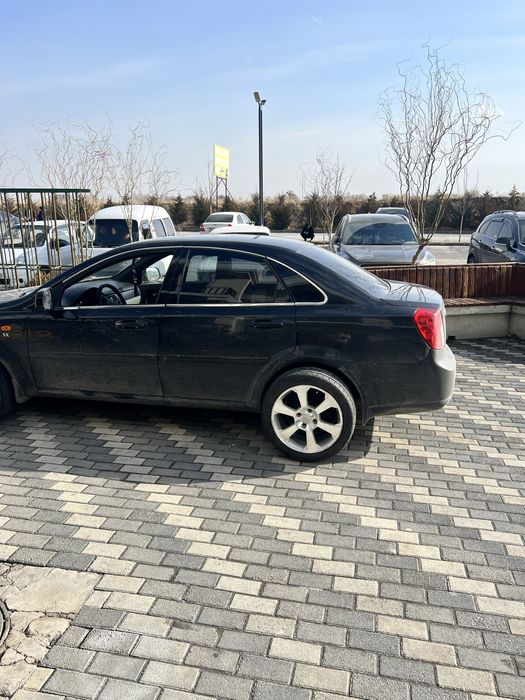 Gentra 17 diska sotaldi yoki obmen