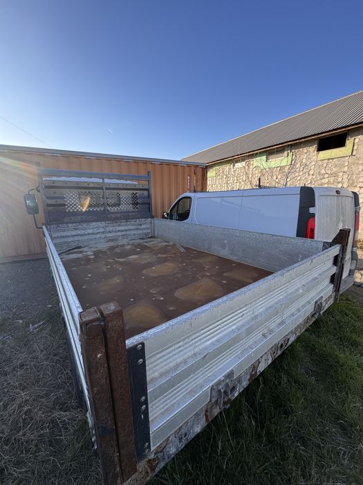 Rapid Trans  Servicii Profesionale de Transport și Mutări