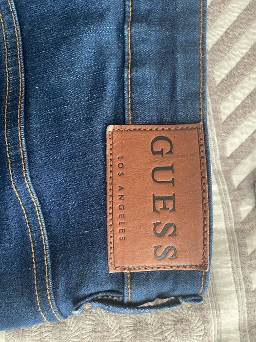 Blugi Guess model Adam