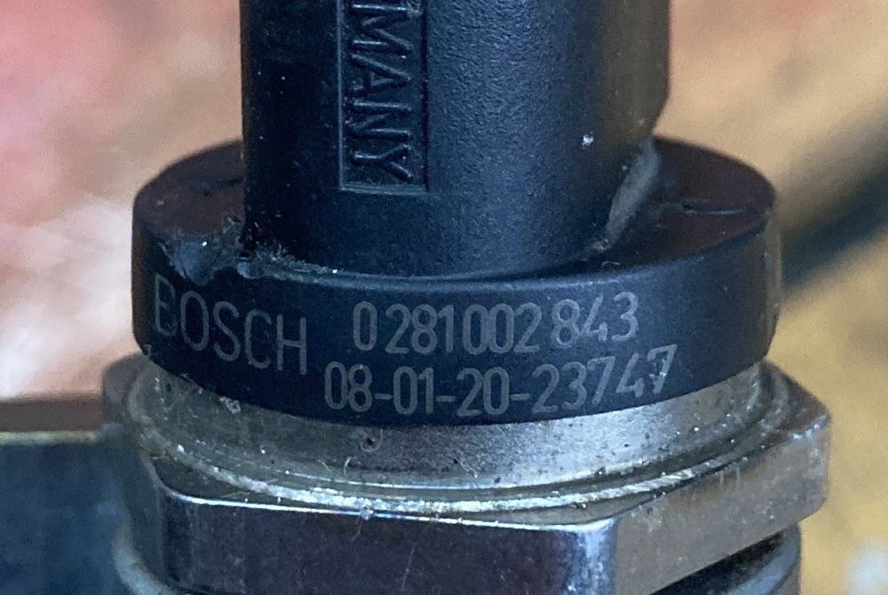 Mercedes Gl 07г 420cdi горивна рейка с датчик