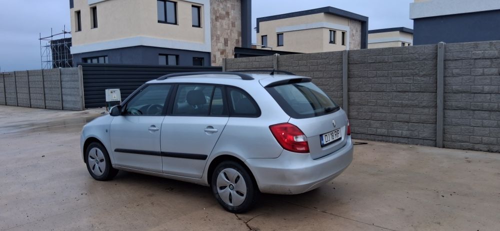 Skoda Fabia  1,4 TDI 2850 € Negociabil