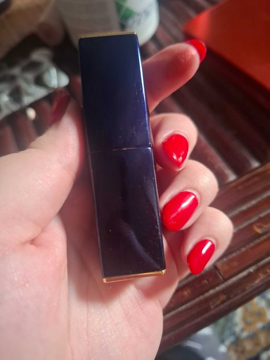 Червила MAC, Lancome, Estee Lauder, Fenty