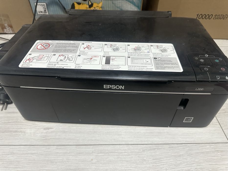 Продам цветной принтер Epson L200