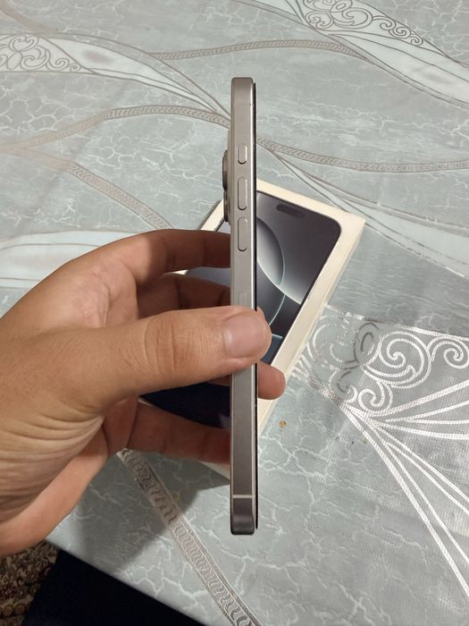 Iphone 16 pro max oq