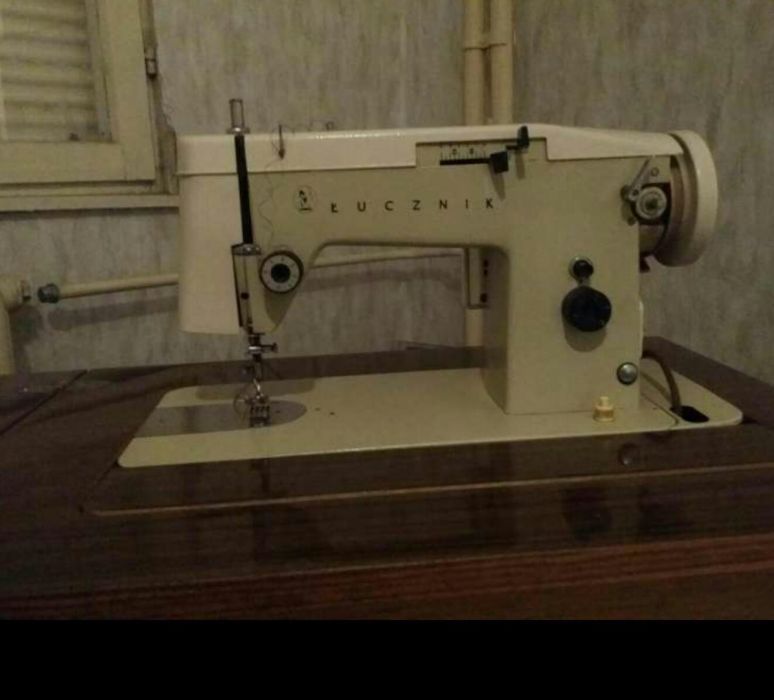 Шевна машина на ток