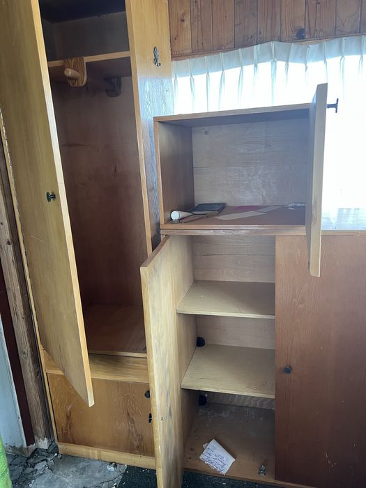 Vand mobila de depozitare