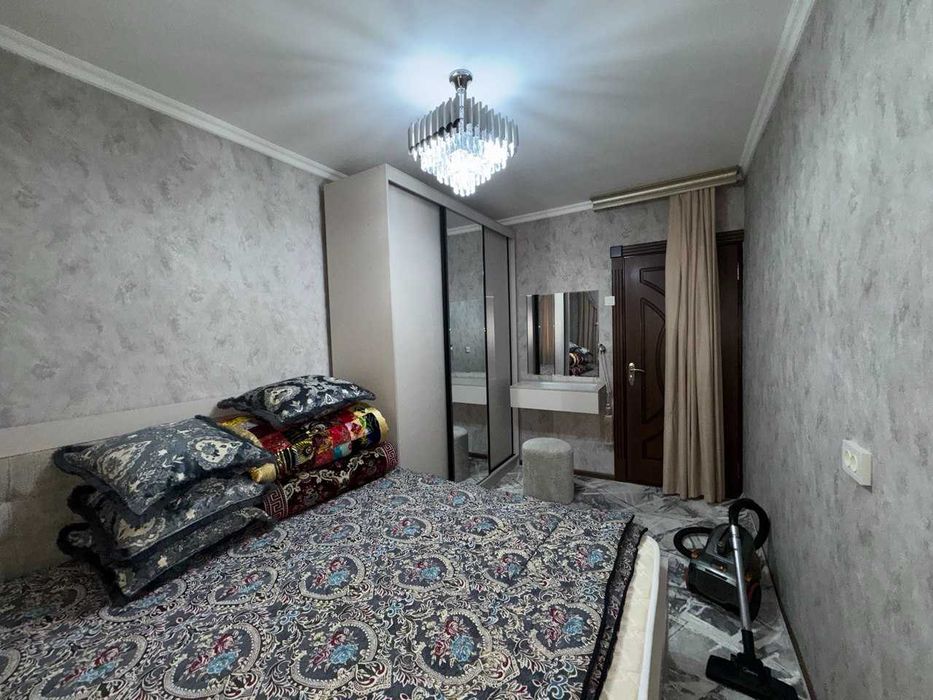 № 4058. Продается 3х-комнатная квартира.
