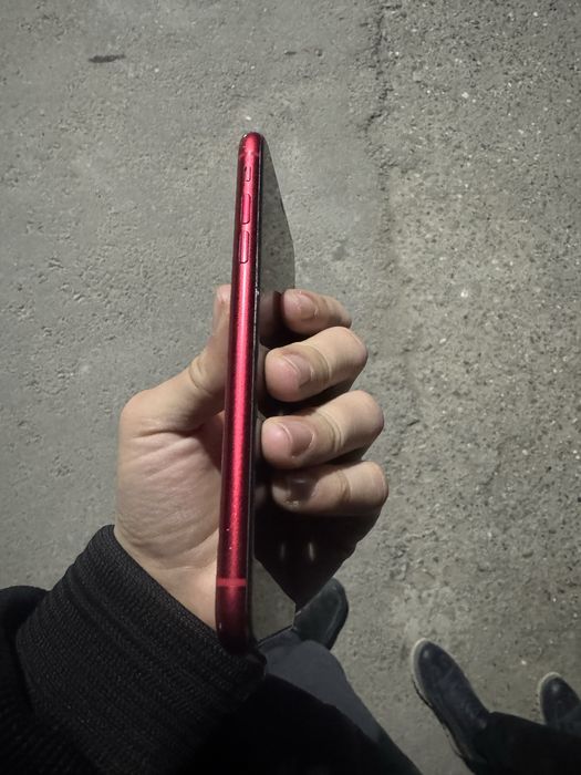 iPhone 11          128