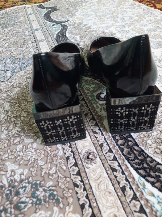 Туфли лакированные женские
