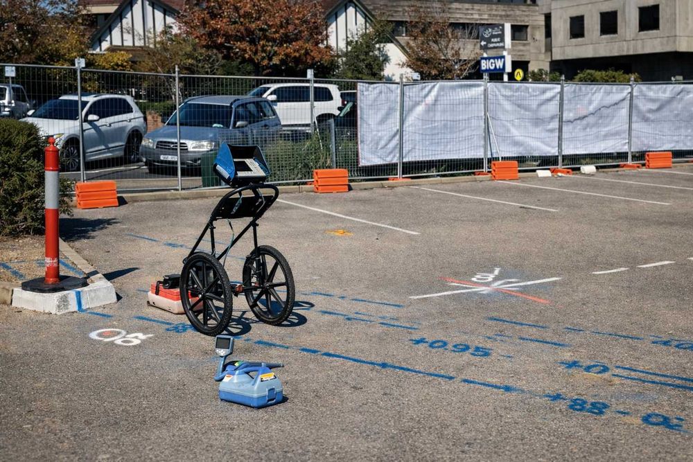 Проверка за кабели и тръби преди изкоп и строеж