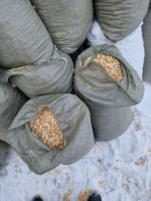 Стружка ,опилки в мешках