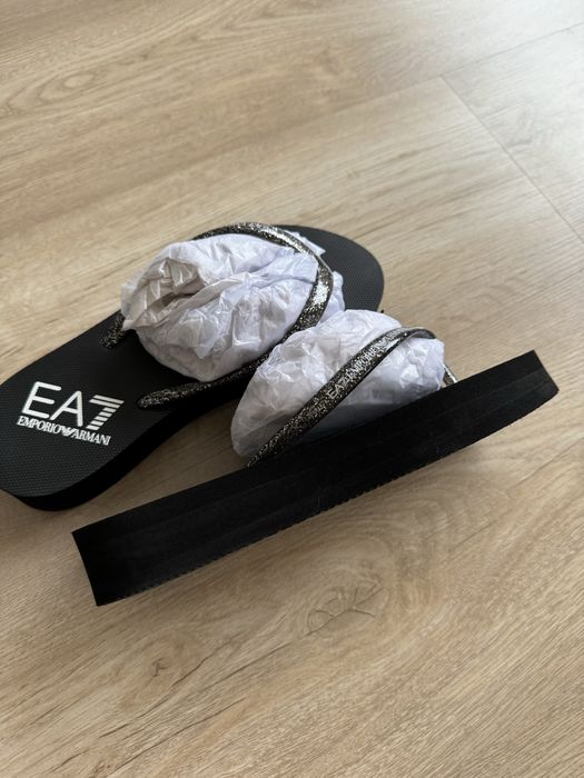 Джапанки EA7, нови, черни, с кутия