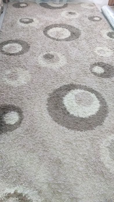 ПРОДАМ отличный ковёр