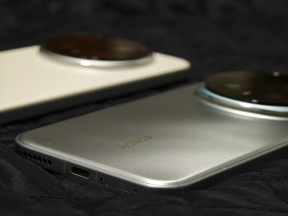 Нов Honor Magic8 Pro - 6.71", SD8 Elite Gen5; 7200mAh 120W;200mpx