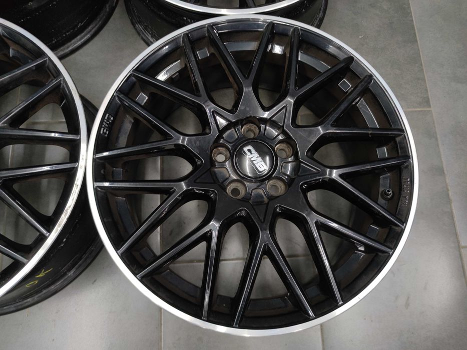 Джанти 18 - Ford, Volvo