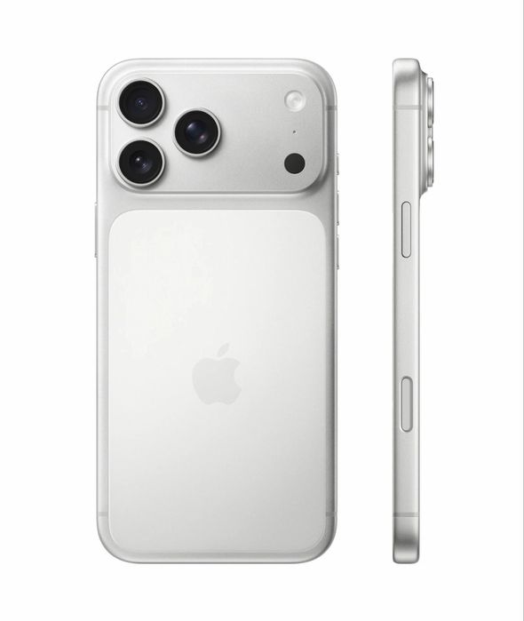 НОВ!!! Apple iPhone 17 Pro Max, 256GB, 5G, Silver + подарък гръбче