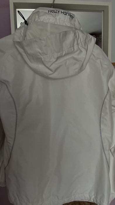 Helly Hansen бяло дамско яке