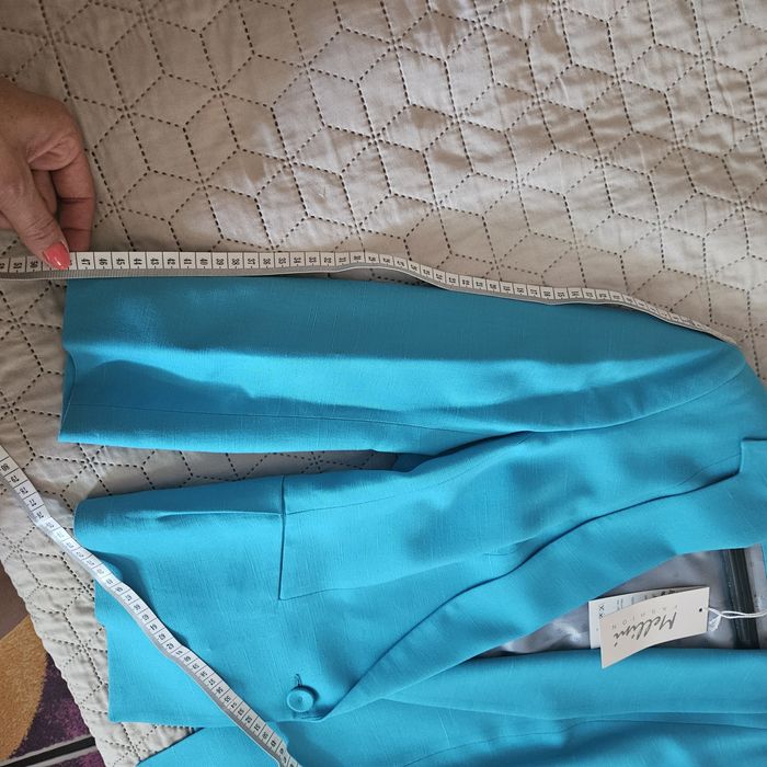 Сако лен Mellini фещън