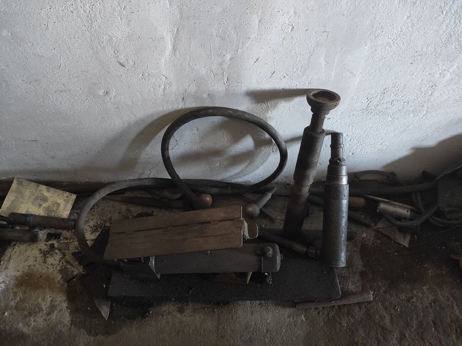 Инструмент для кузовных работ