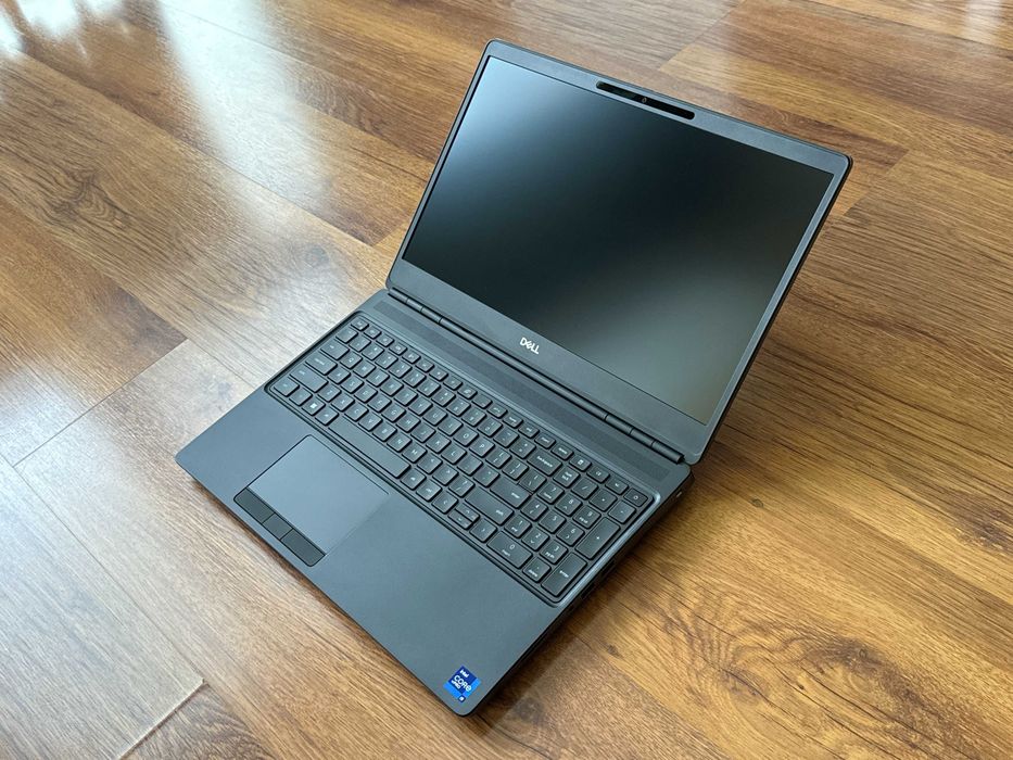 15.6' Full HD Core i9-11950H DELL Precision 7560 32GB DDR4/512GB NVMe/RTX A2000/Бат 6ч